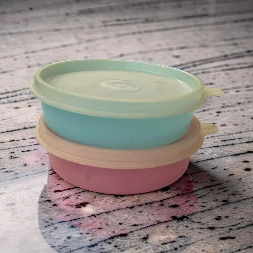Tupperware Little Wonders Snack Bowls Set 2 Pink Blue 6oz 1286 Sheer Lid 215 VTG